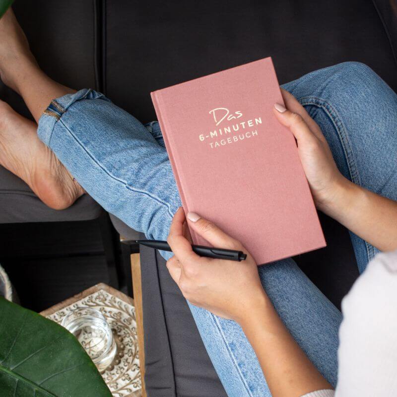 Tagebuch zum Journaling für mehr Achtsamkeit im Alltag